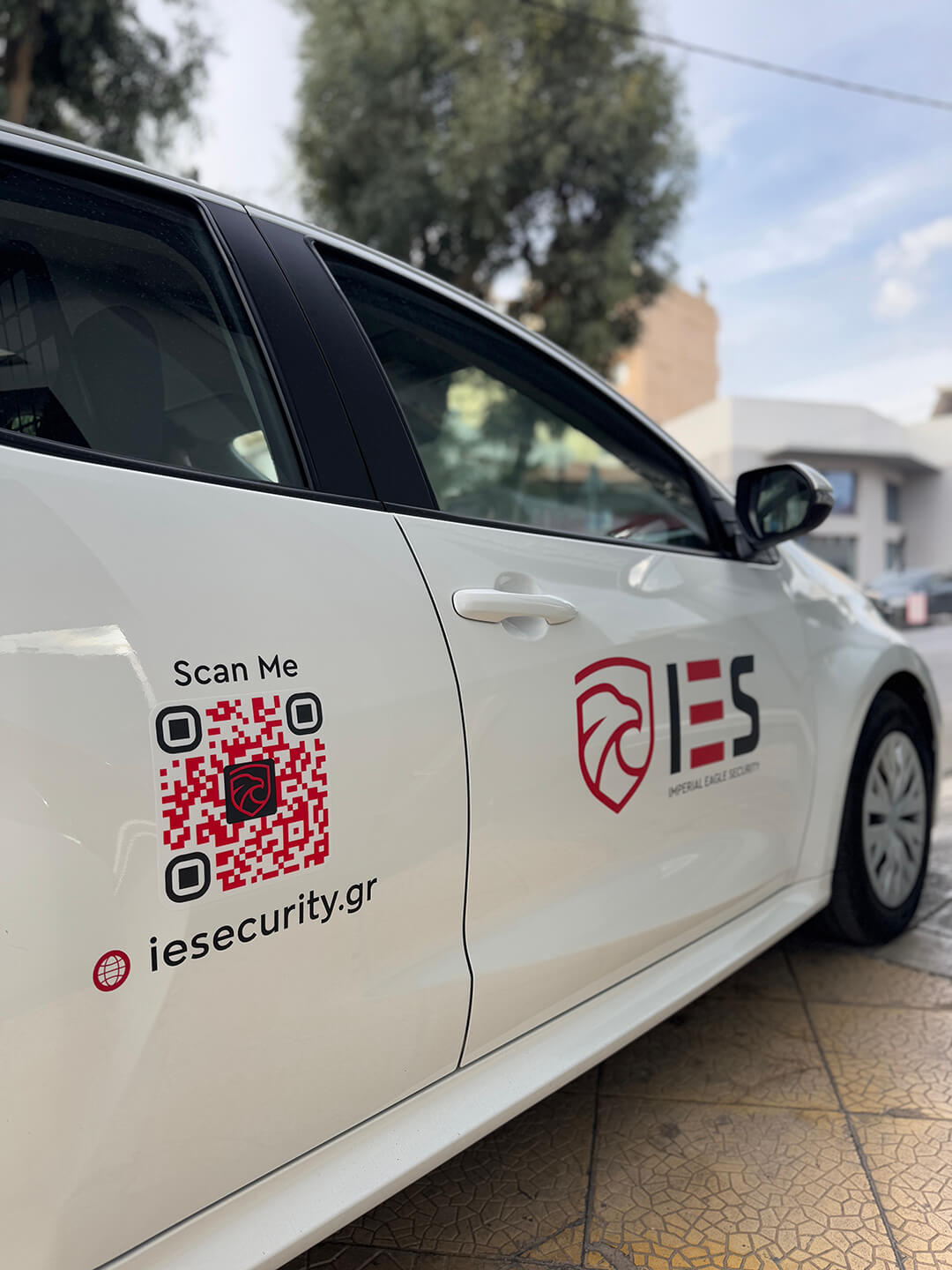 αυτοκόλλητα-βινυλίου-σε-αυτοκίνητο-ies-02